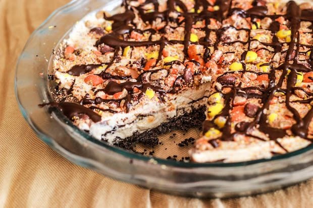 skinny frozen peanut butter pie in a glass pie dish