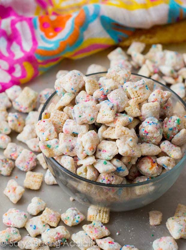 cupcake puppy chow in a glass bowl