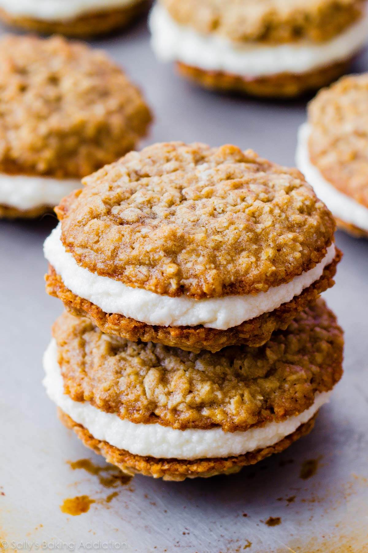 stack of 2 oatmeal creme pies