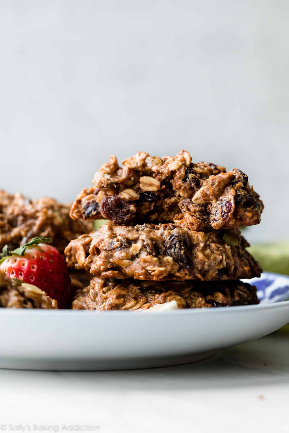 healthy breakfast cookies