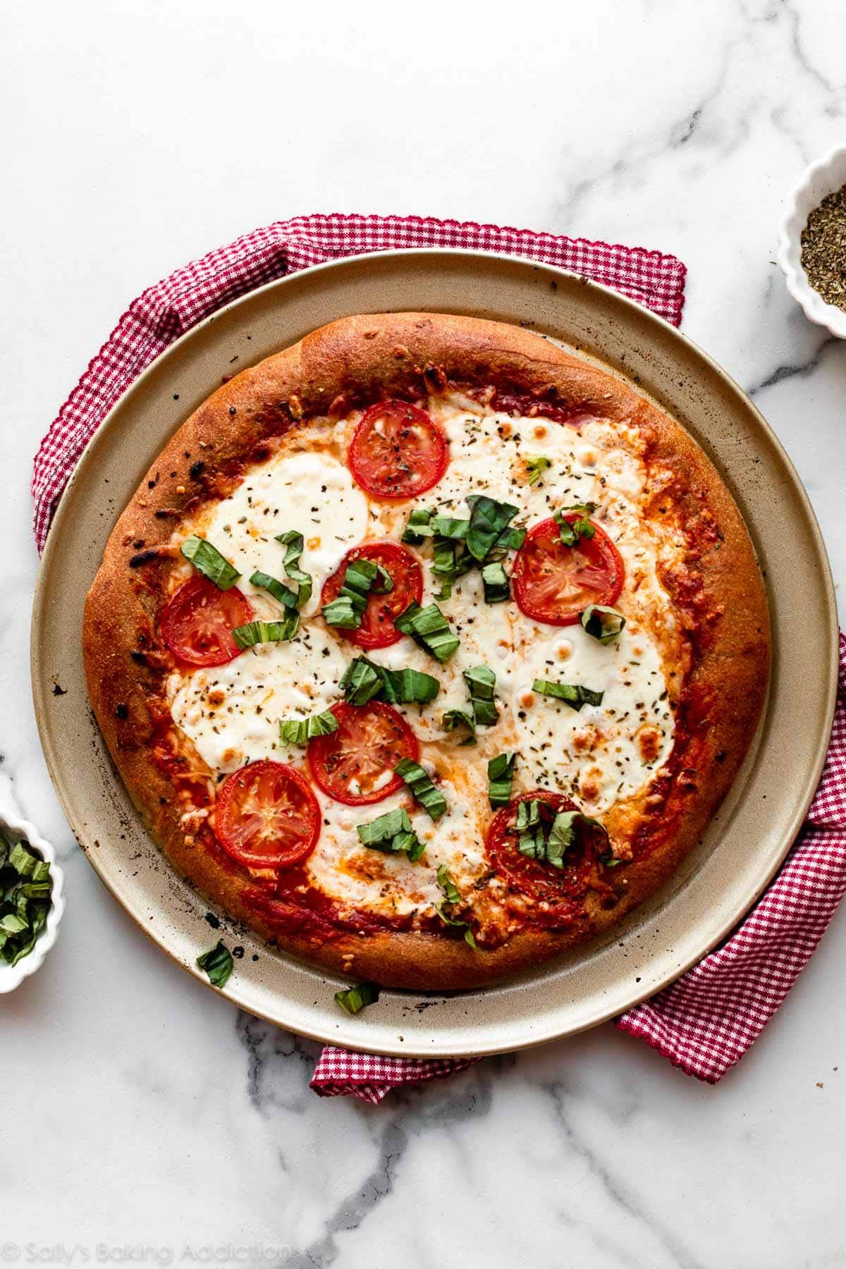 whole wheat margherita pizza