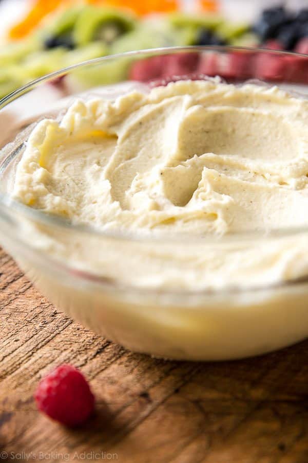 vanilla mascarpone cream in a glass bowl