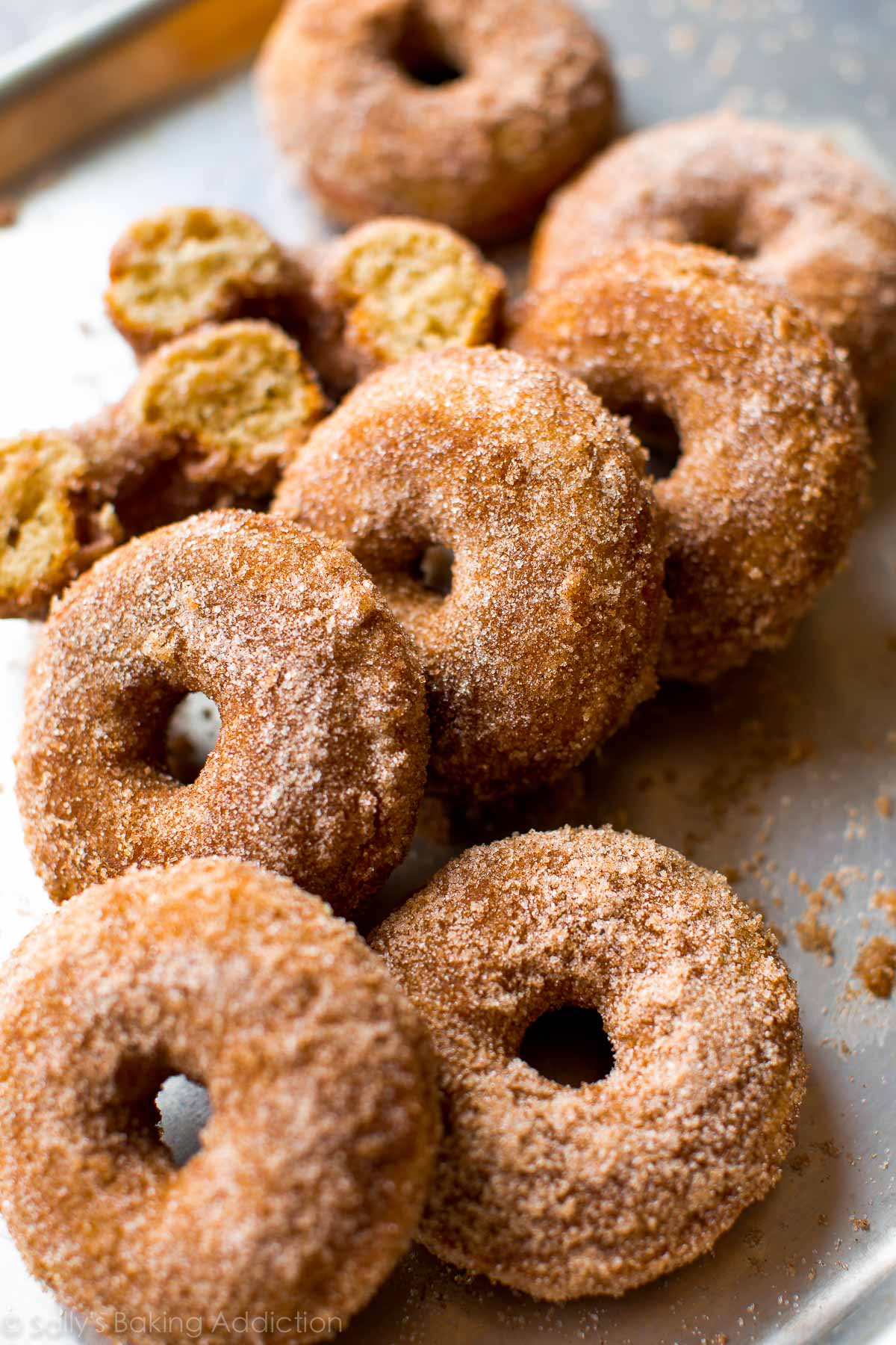 chai spice donuts