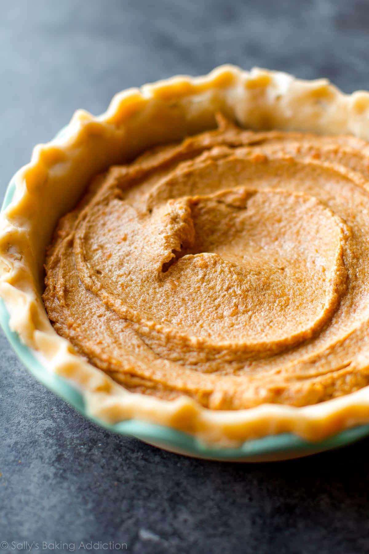 sweet potato pie filling in pie crust