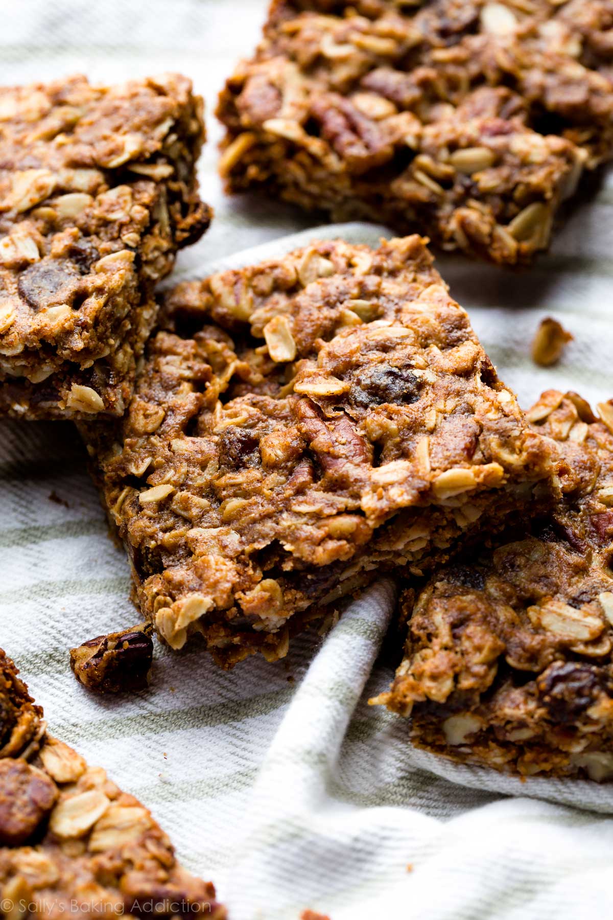 oatmeal raisin granola bars