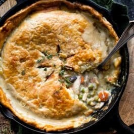 overhead image of skillet pot pie