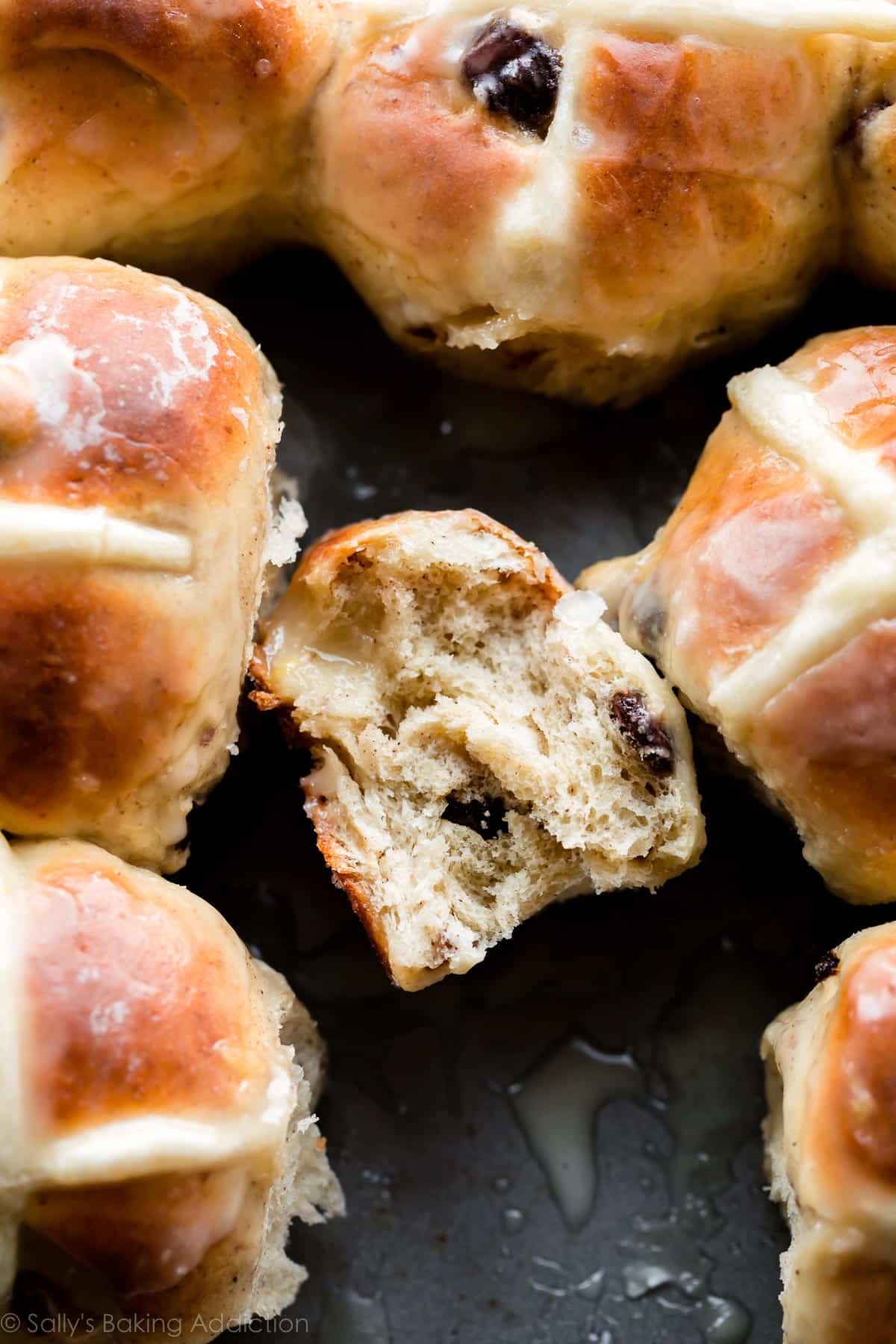 Hot cross buns