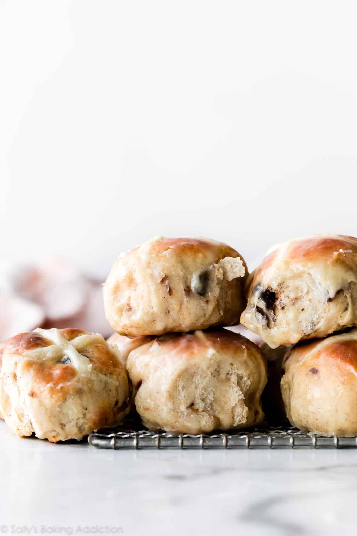 Hot cross buns