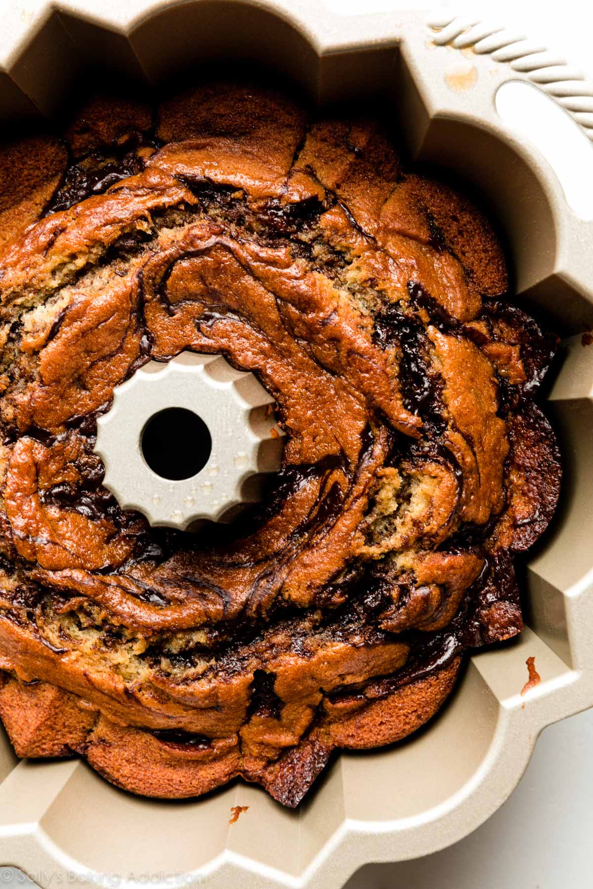 chocolate swirled banana bundt cake