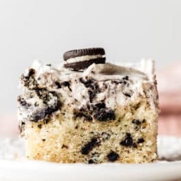 slice of Oreo cookies and cream cake