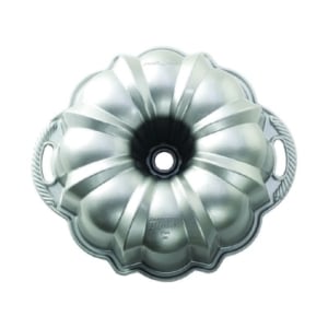 bundt pan